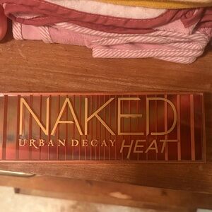 Urban Decay Eyeshadow Palette in Warm Orange and Bronze Tones